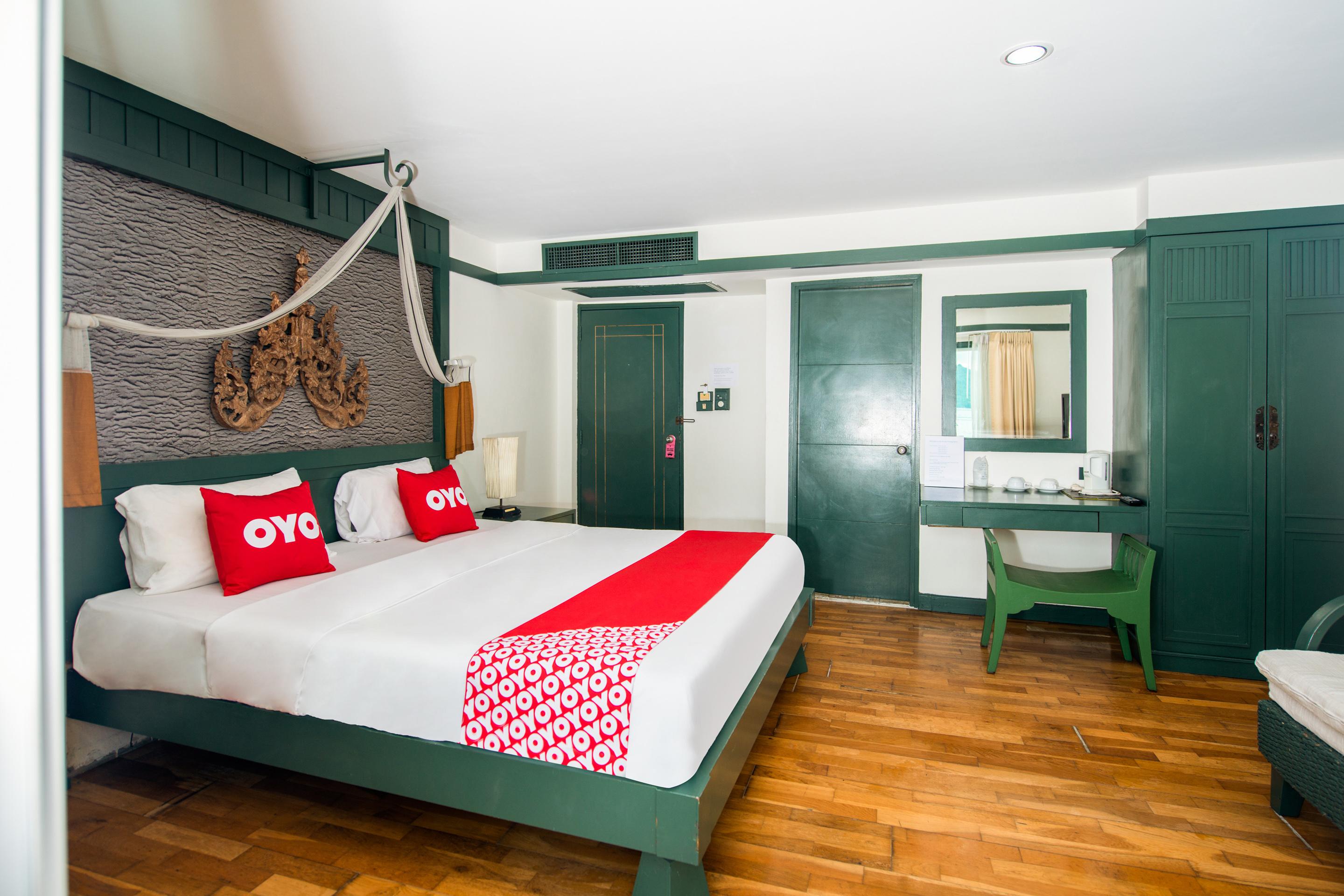 Oyo 255 The Ocean Hotel Patong Εξωτερικό φωτογραφία