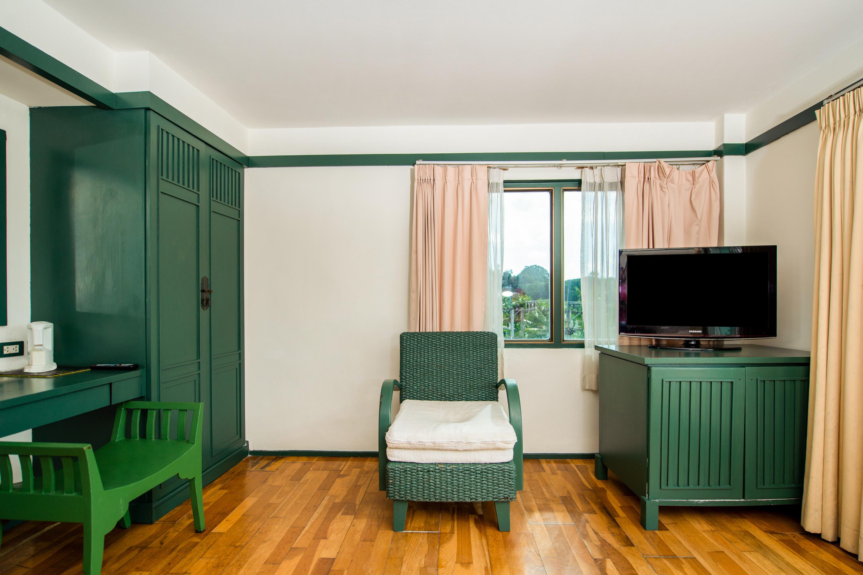 Oyo 255 The Ocean Hotel Patong Εξωτερικό φωτογραφία