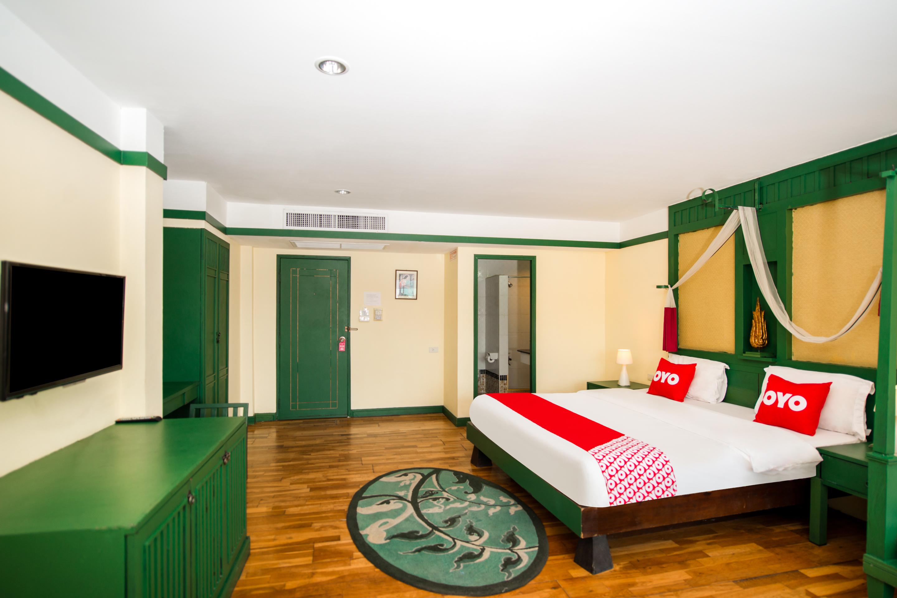Oyo 255 The Ocean Hotel Patong Εξωτερικό φωτογραφία