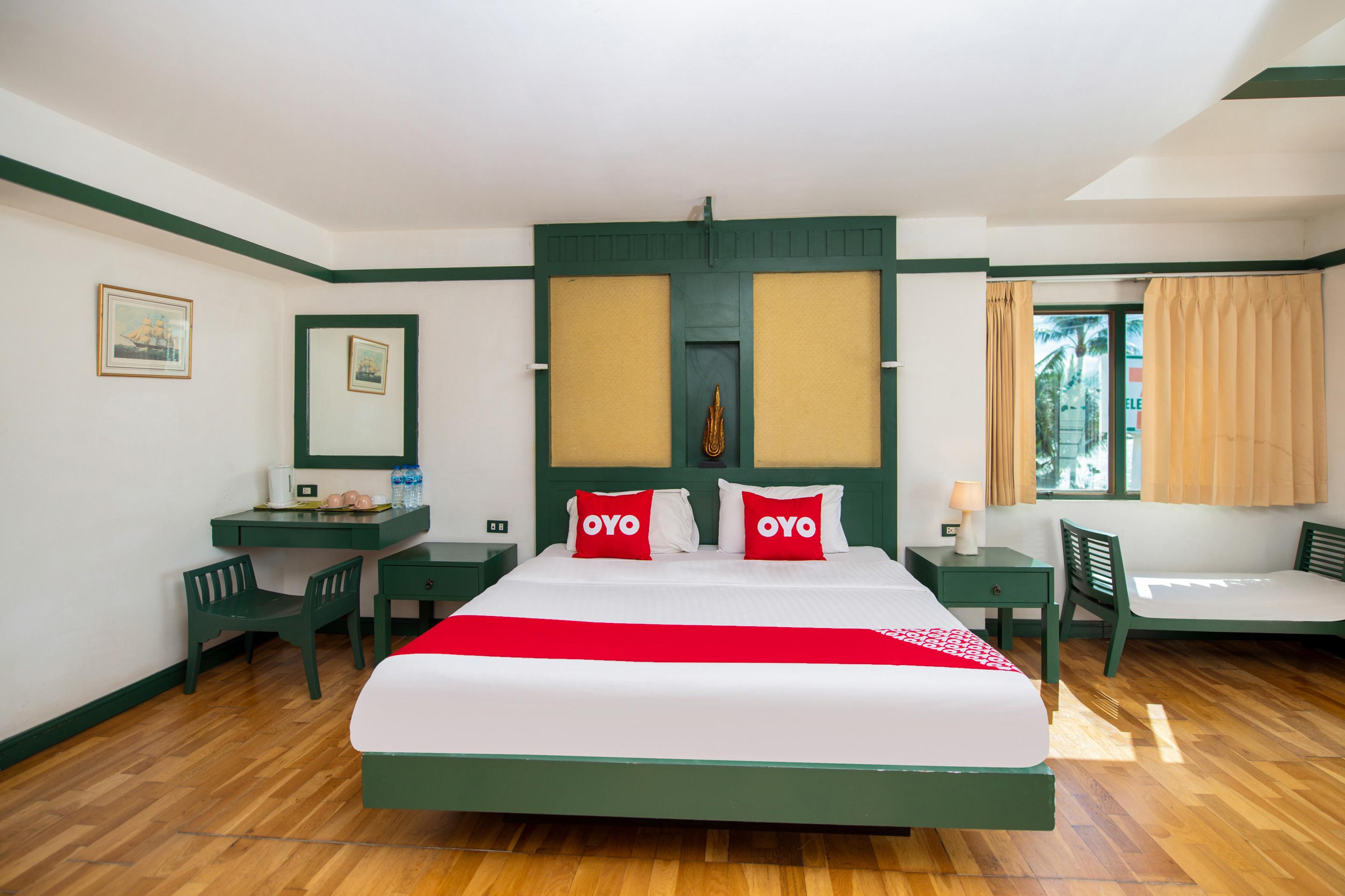 Oyo 255 The Ocean Hotel Patong Εξωτερικό φωτογραφία