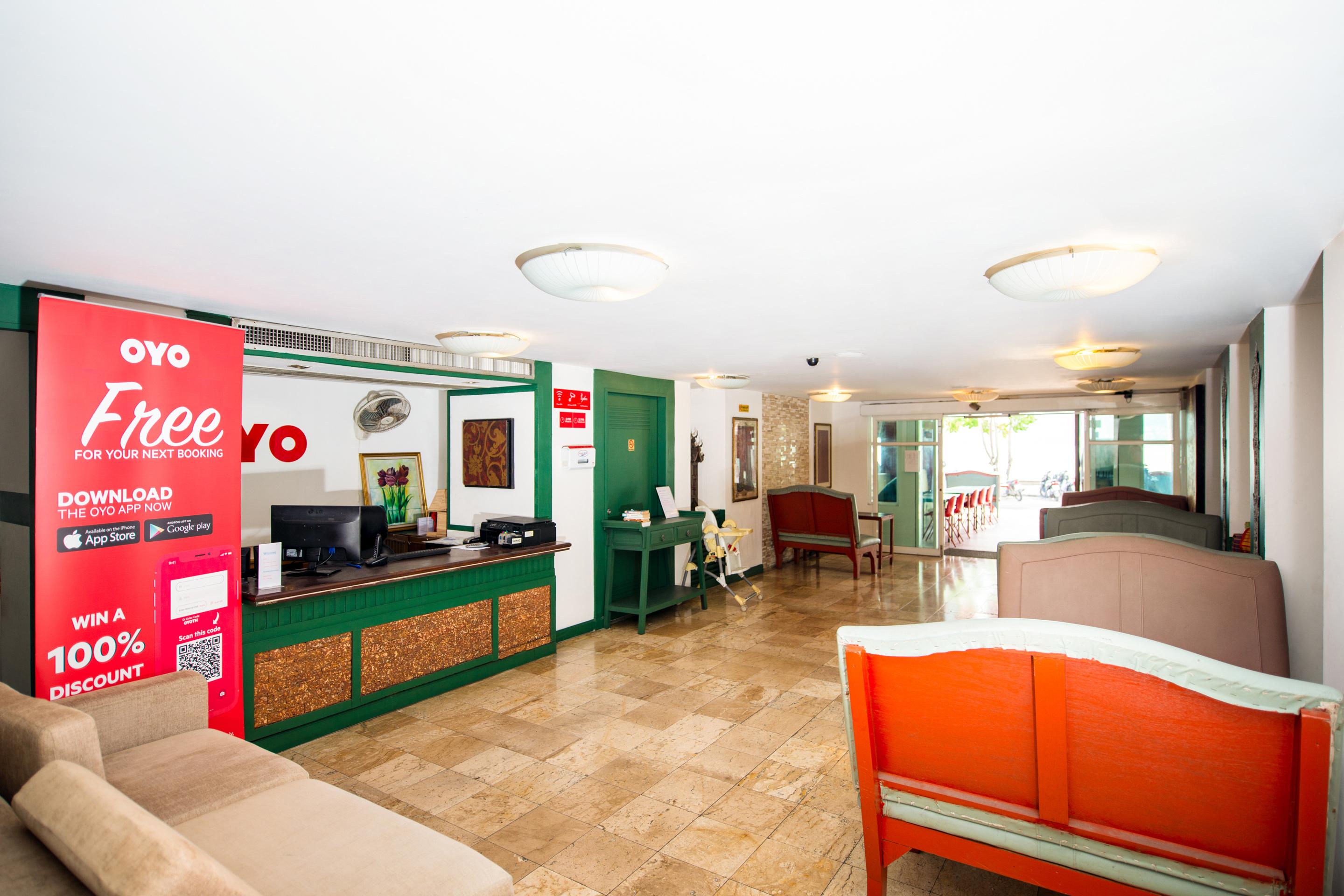 Oyo 255 The Ocean Hotel Patong Εξωτερικό φωτογραφία