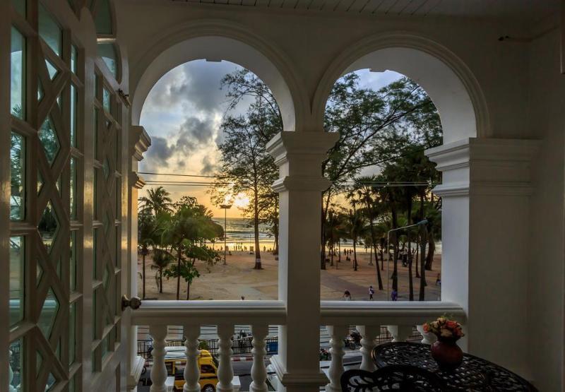 Oyo 255 The Ocean Hotel Patong Εξωτερικό φωτογραφία