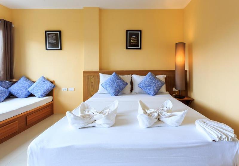 Oyo 255 The Ocean Hotel Patong Εξωτερικό φωτογραφία